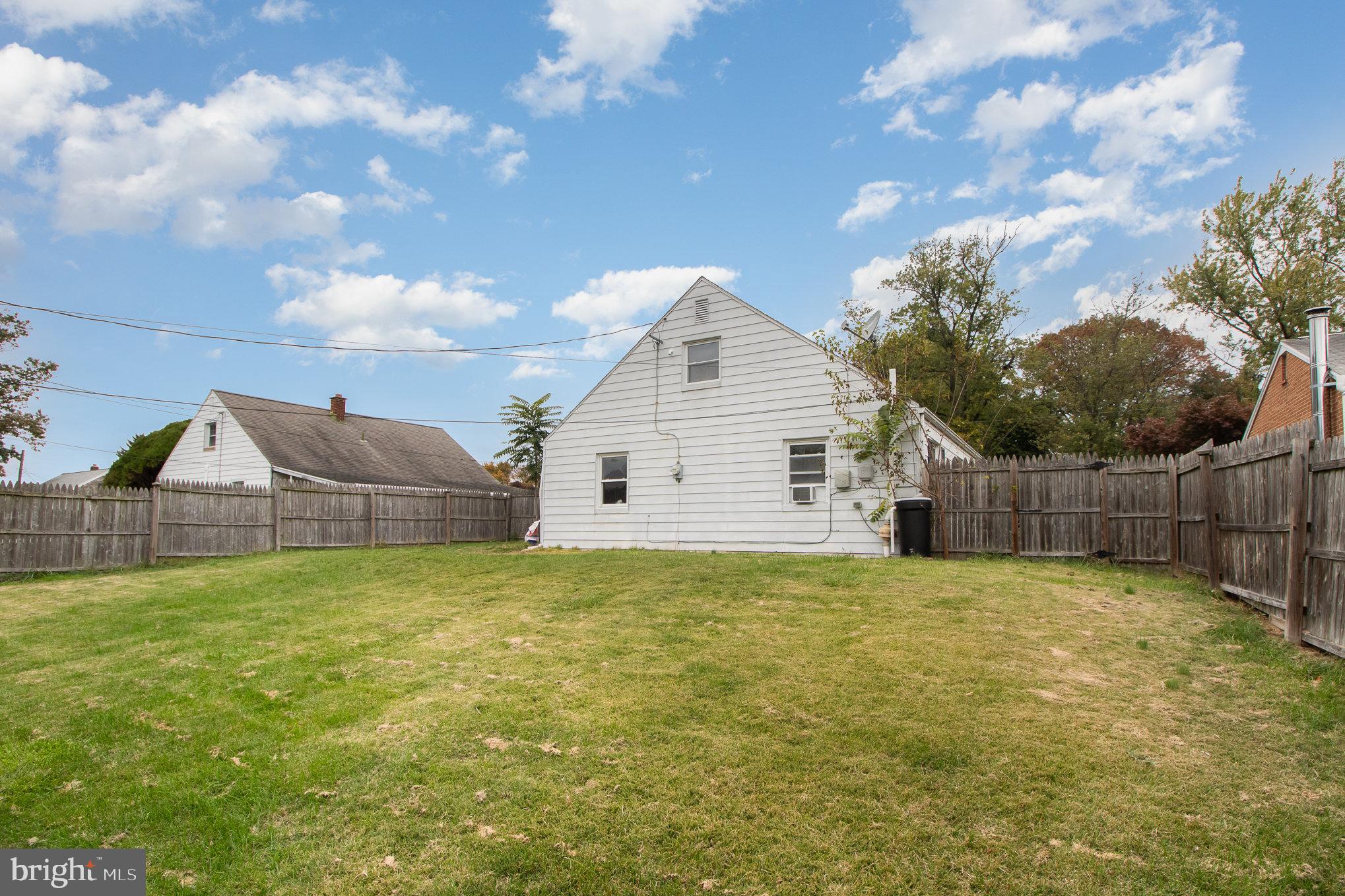 1803 Kent Dr