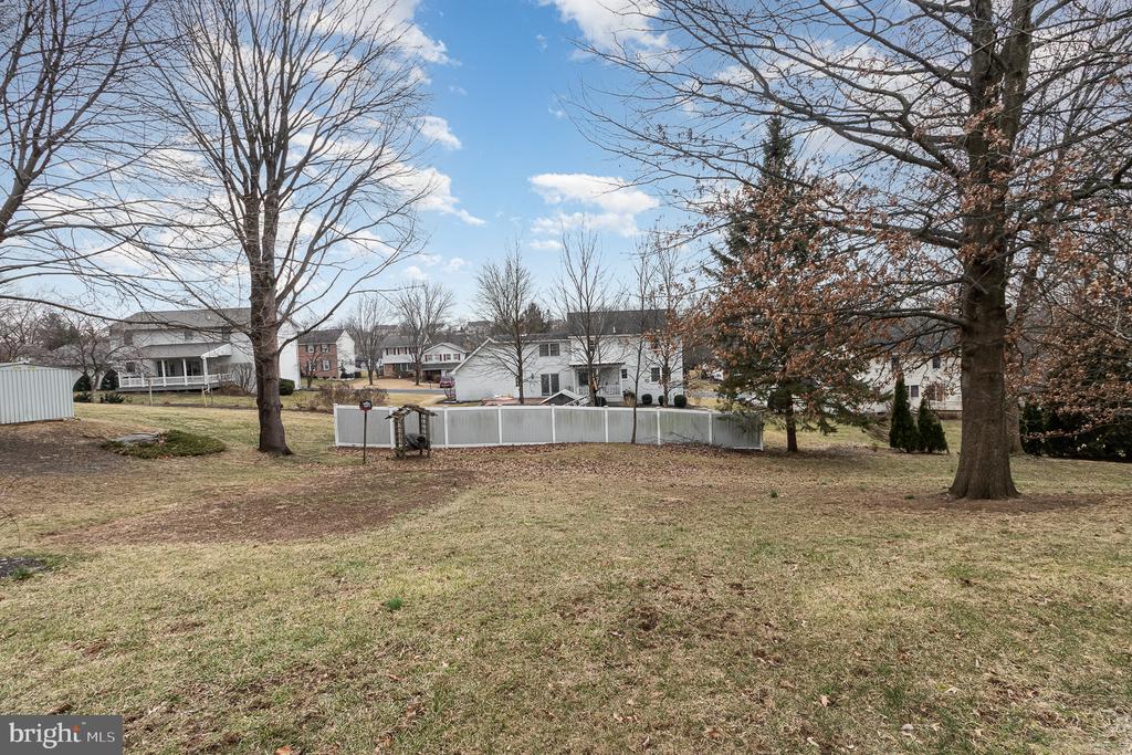 3918 Emil Ridge Dr