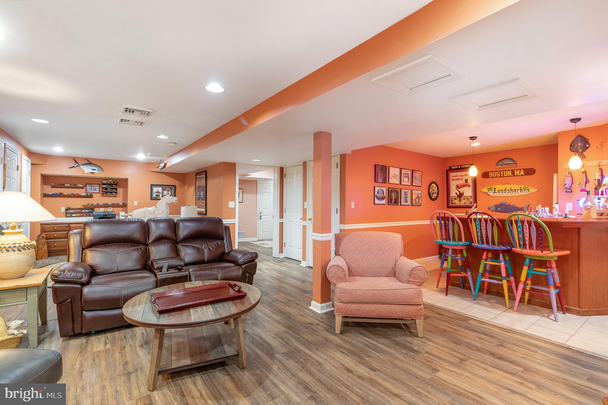 5 Irongate Ct