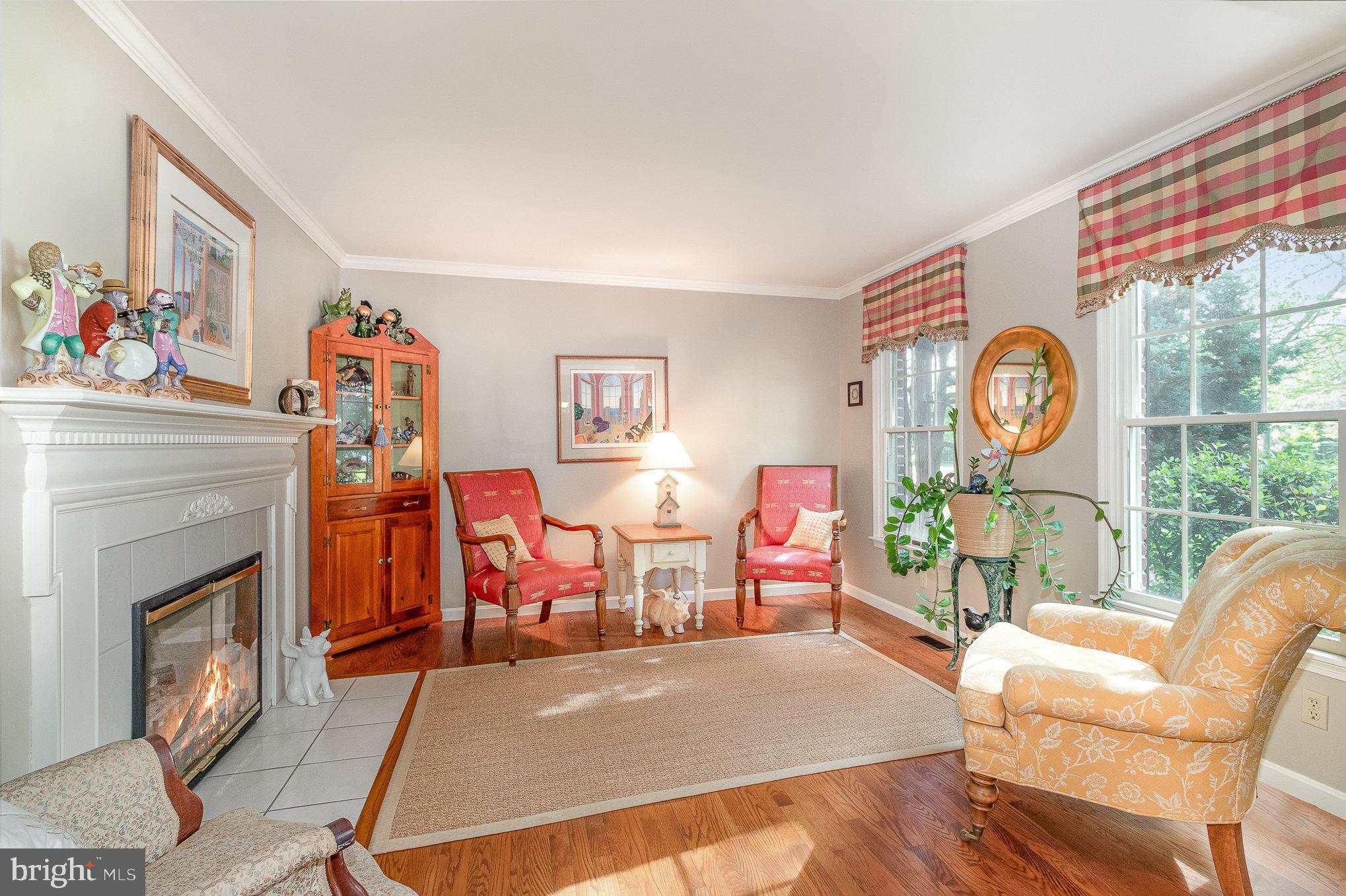 5 Irongate Ct