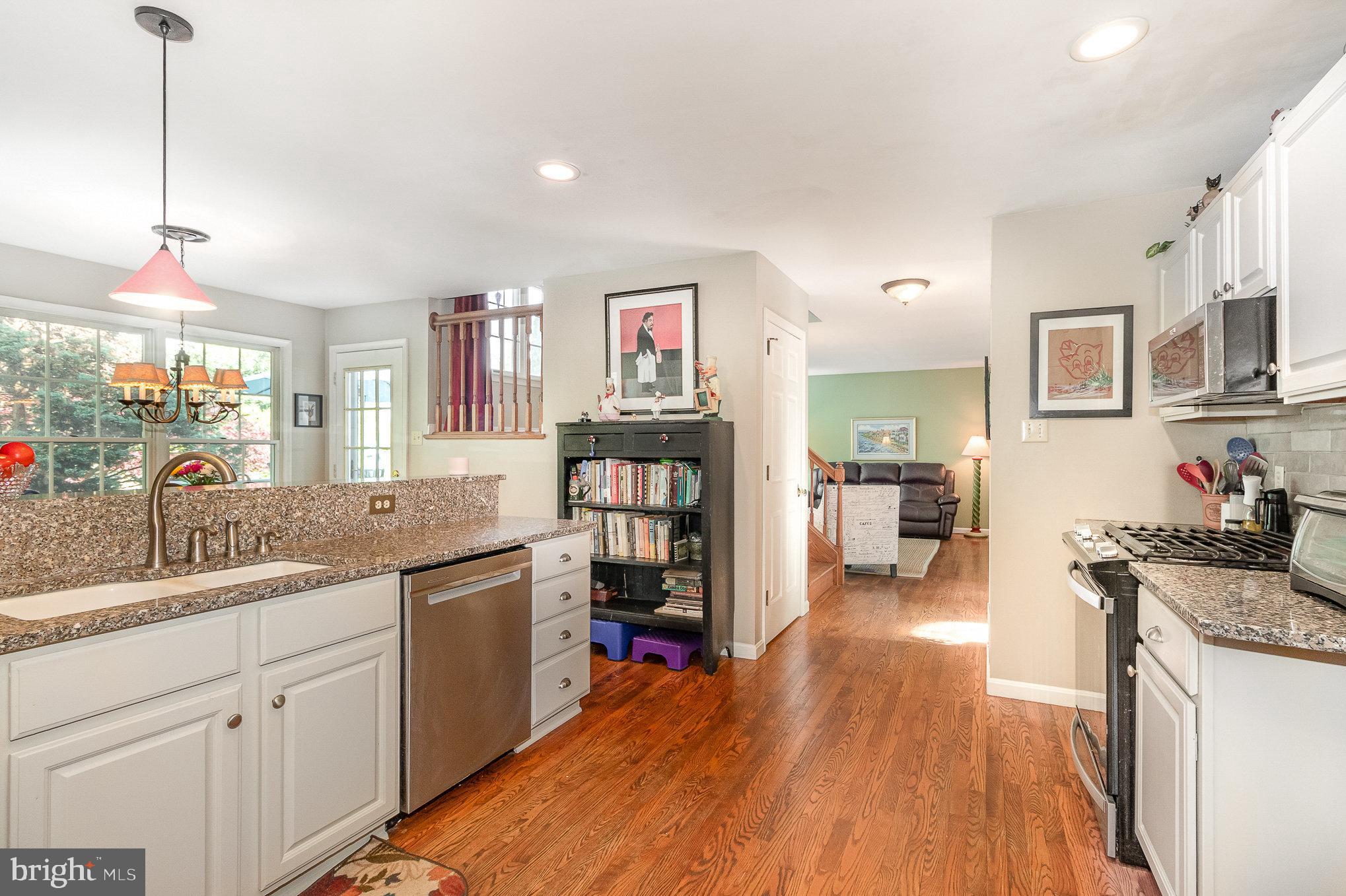 5 Irongate Ct