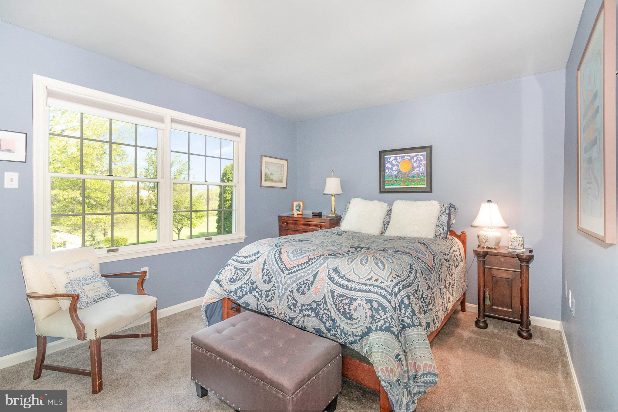 5 Irongate Ct
