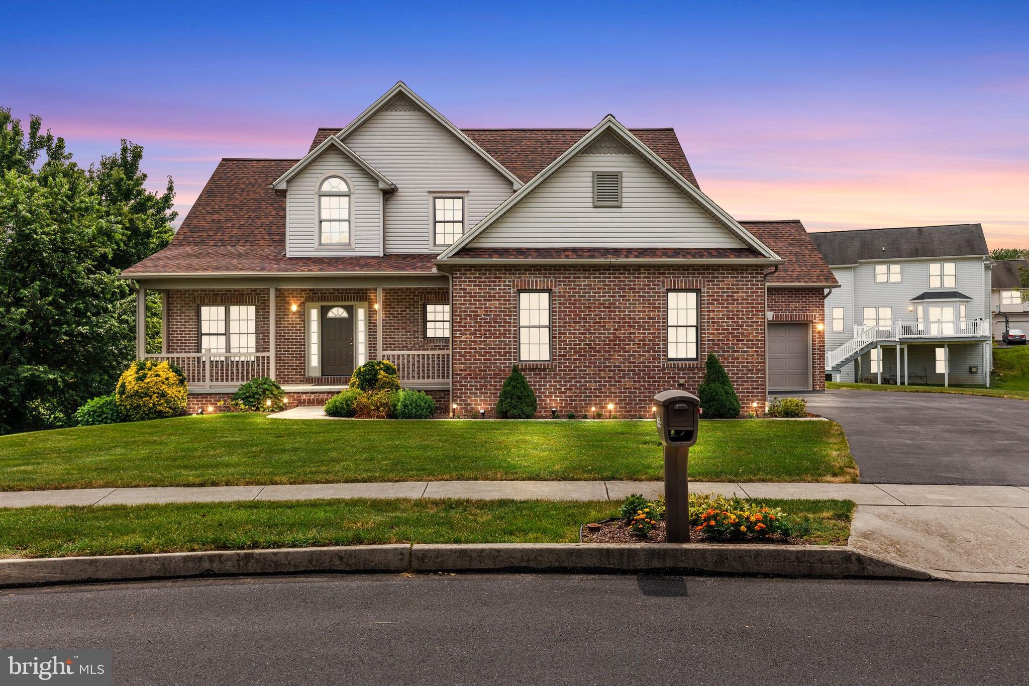 5255 Aldersgate Cir