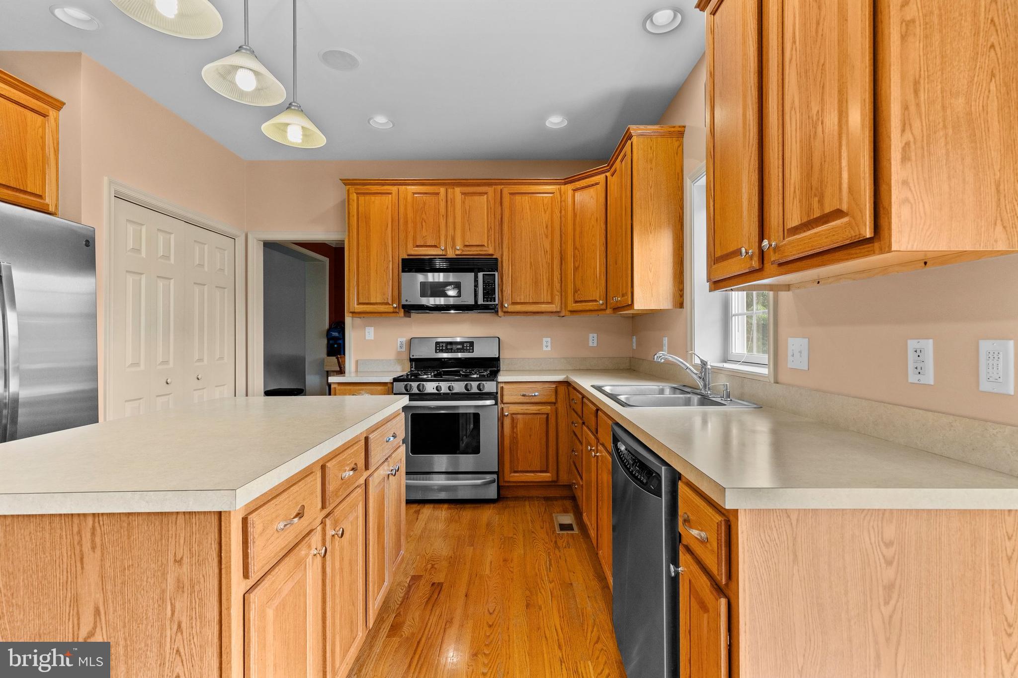 5255 Aldersgate Cir