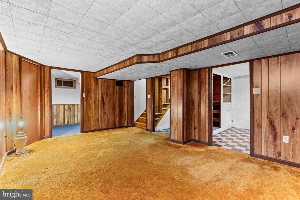 100 ROSEMONT