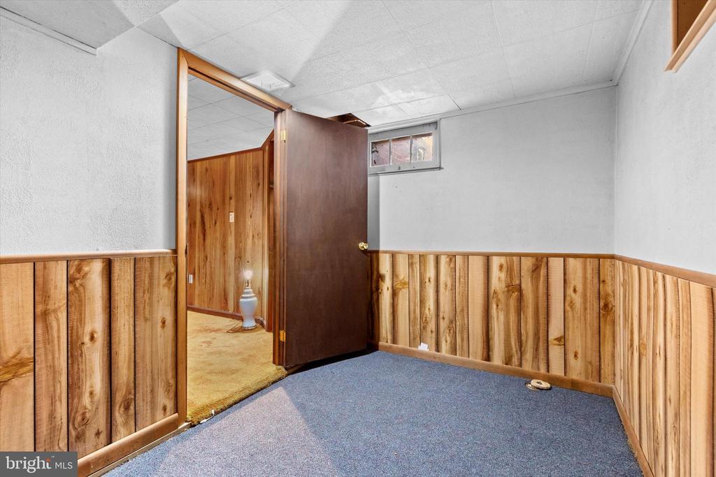 100 ROSEMONT