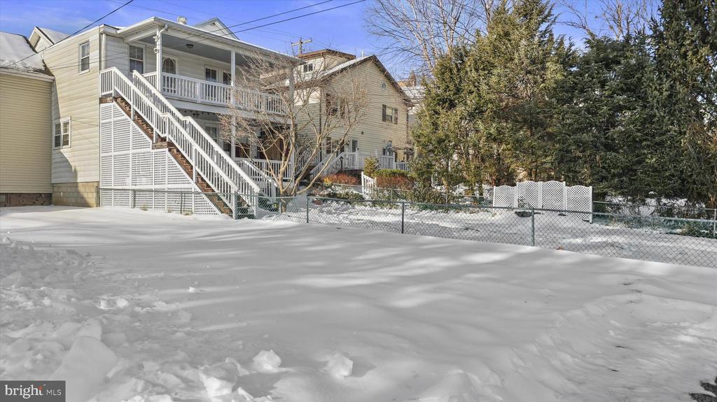 203 BRIDGE STREET
