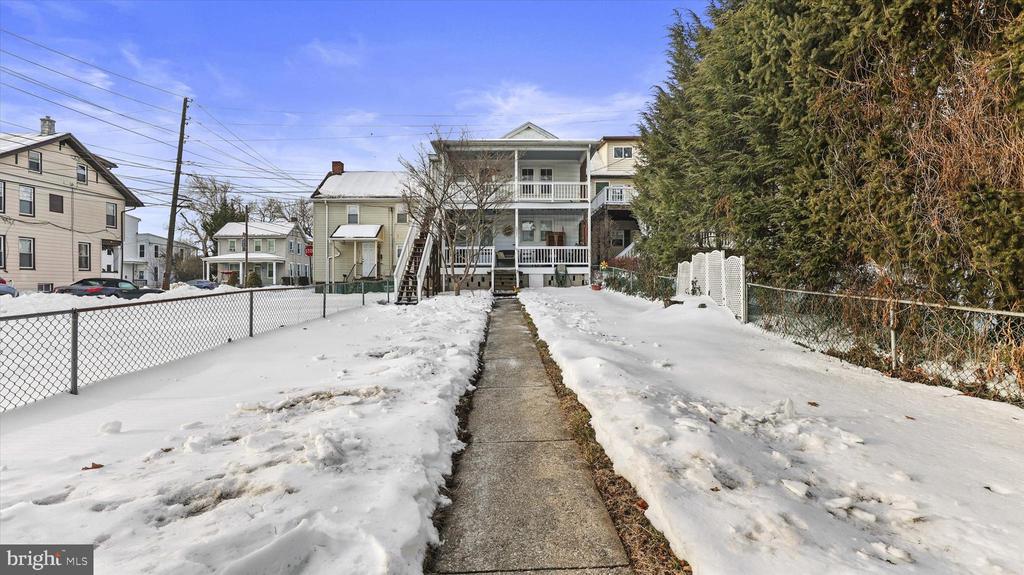 203 BRIDGE STREET