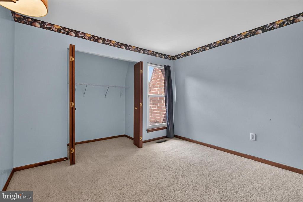 620 CEDAR RIDGE LANE
