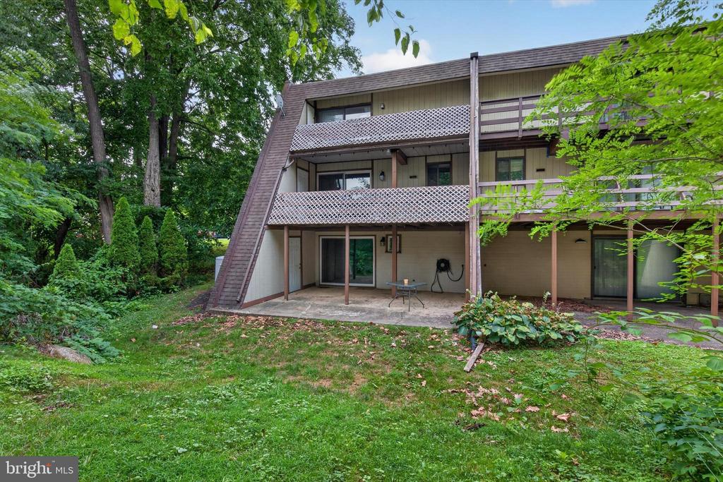 620 CEDAR RIDGE LANE
