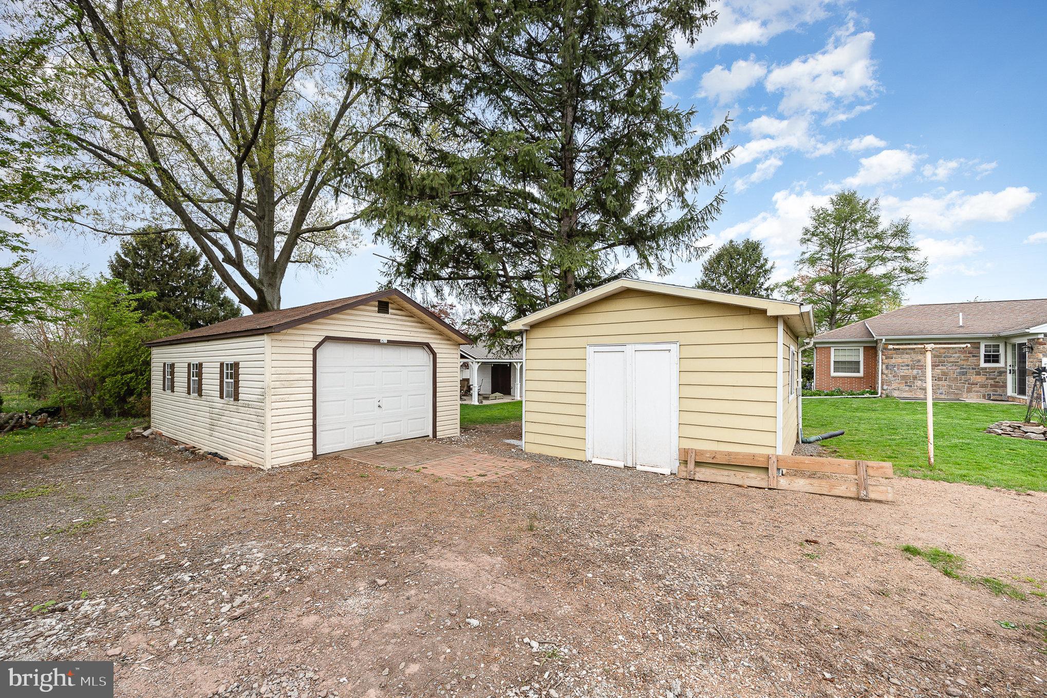 522 Berrysburg Rd