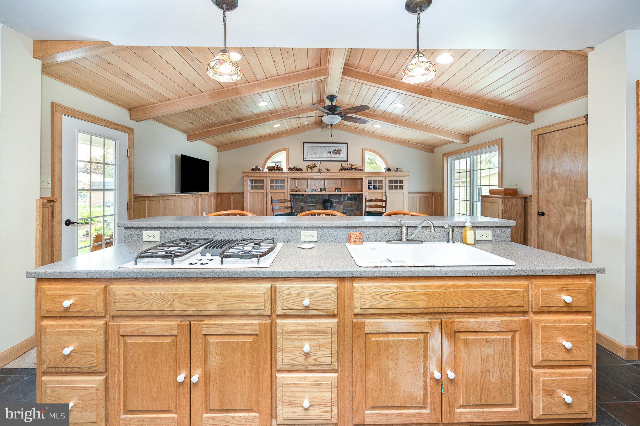 522 Berrysburg Rd