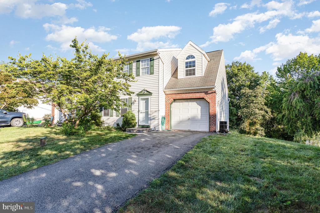26 Park Ridge Dr
