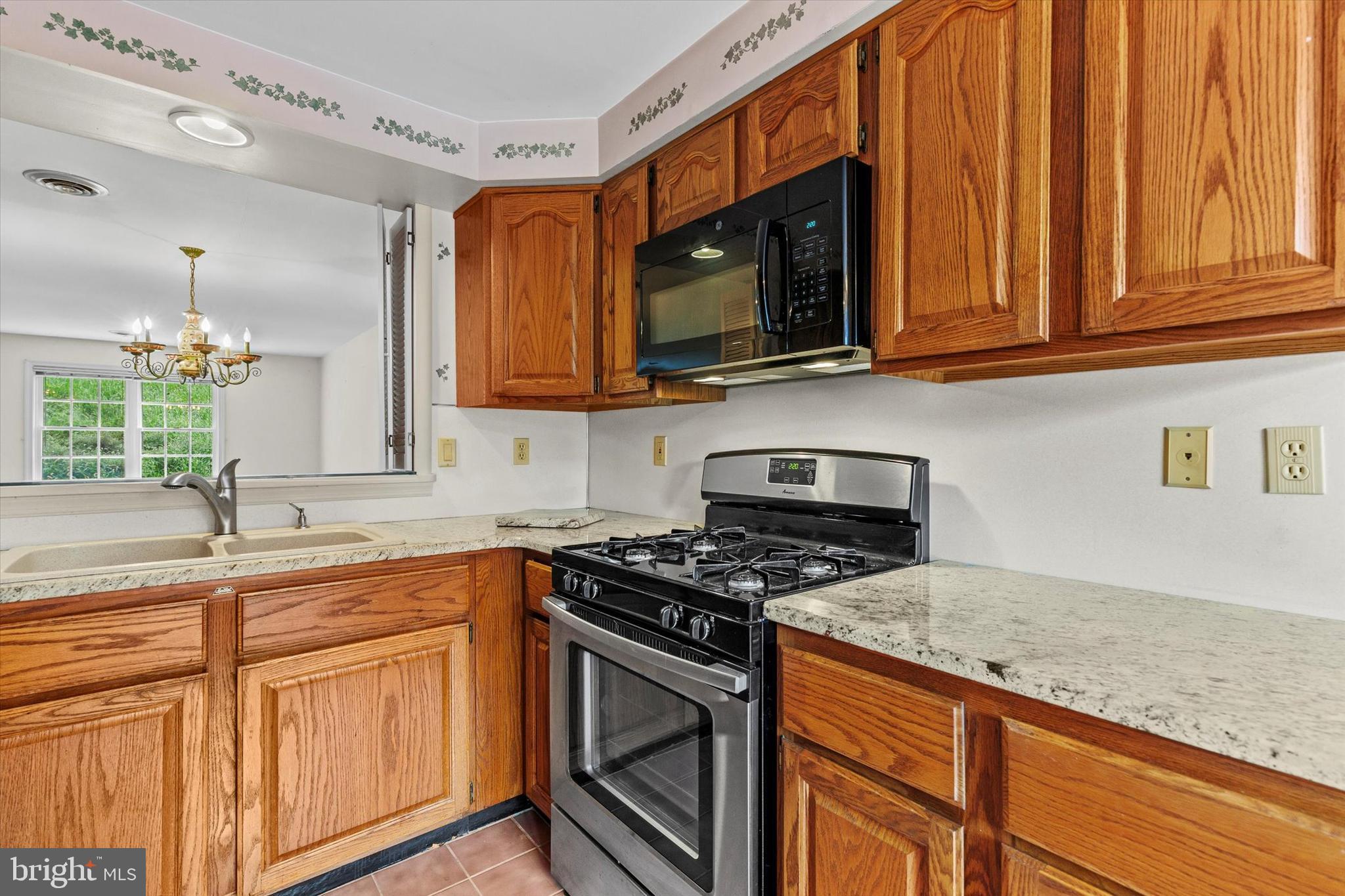 235 Wyntre Brooke Dr #6