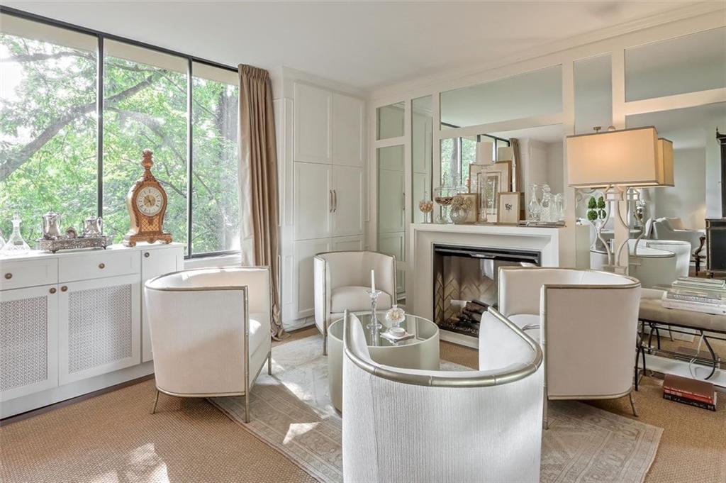 2637 Peachtree Road Unit 310