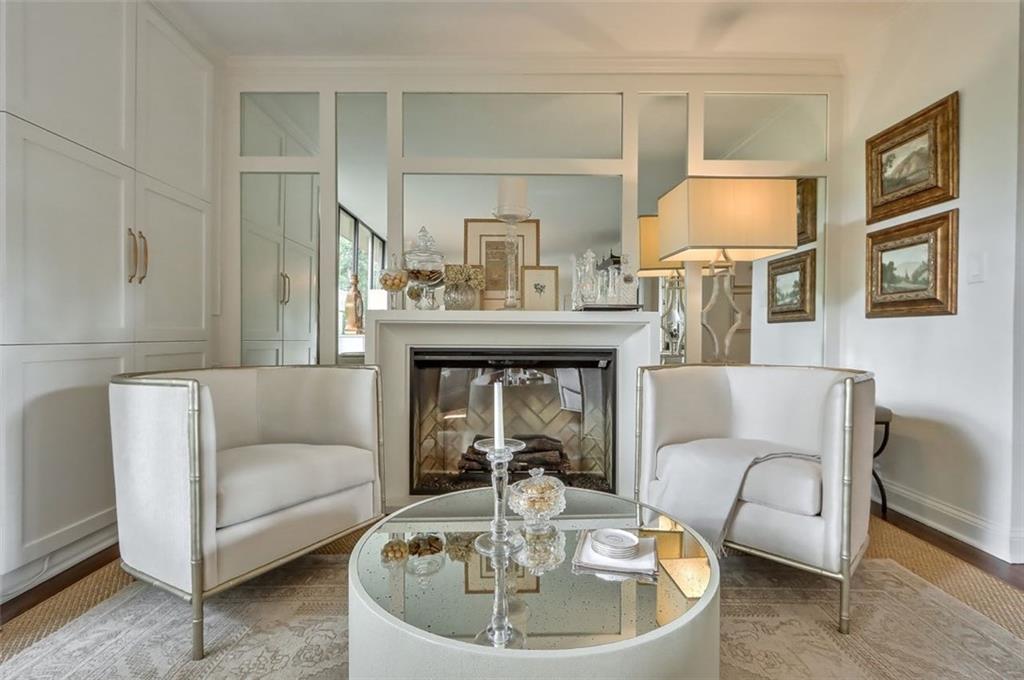 2637 Peachtree Road Unit 310