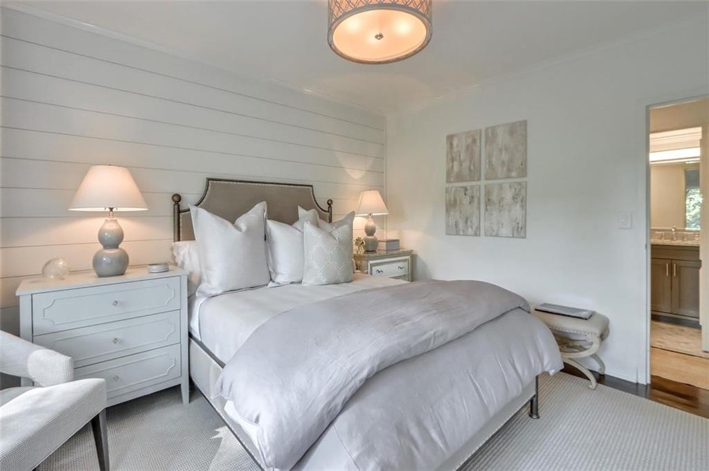 2637 Peachtree Road Unit 310