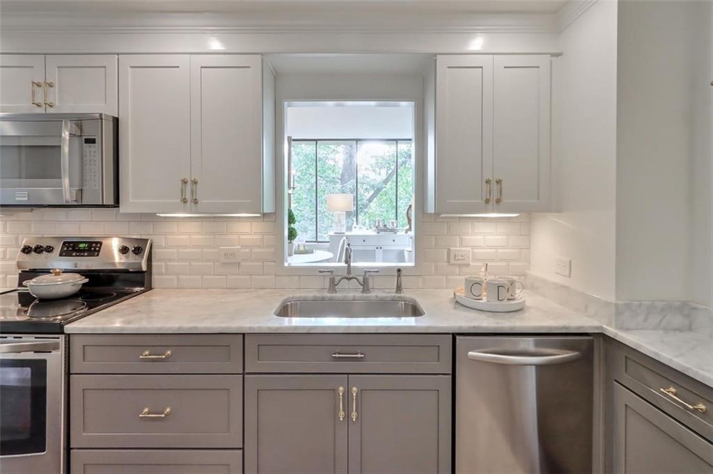 2637 Peachtree Road Unit 310