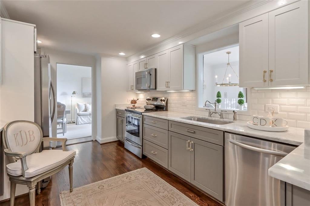 2637 Peachtree Road Unit 310