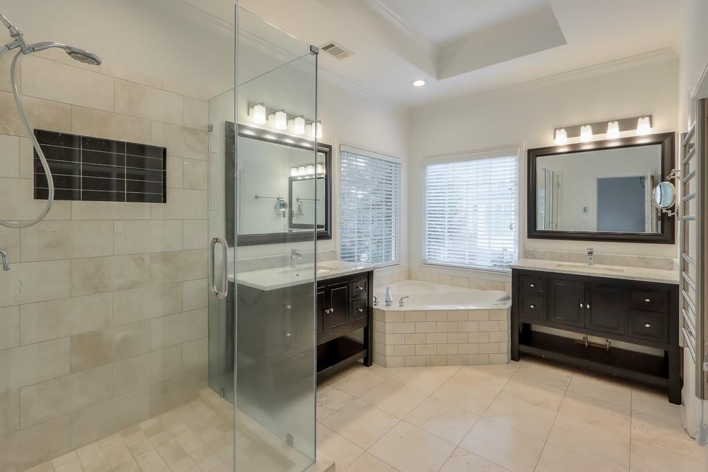 4301 Kingston Gate Cove