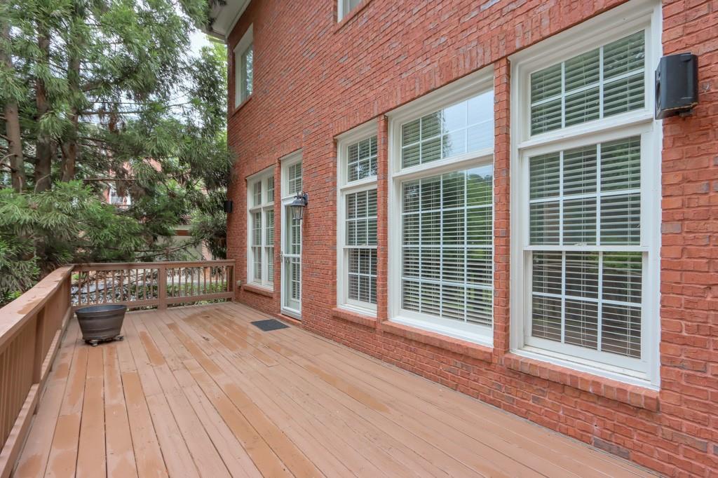 4301 Kingston Gate Cove