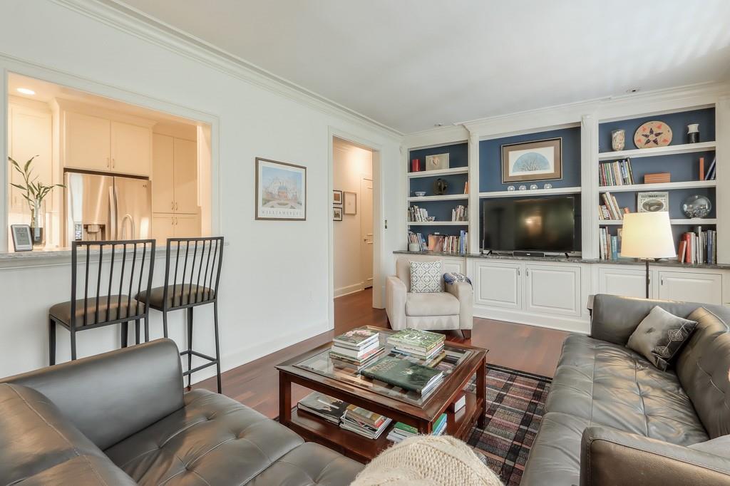 2637 Peachtree Road NE Unit 101