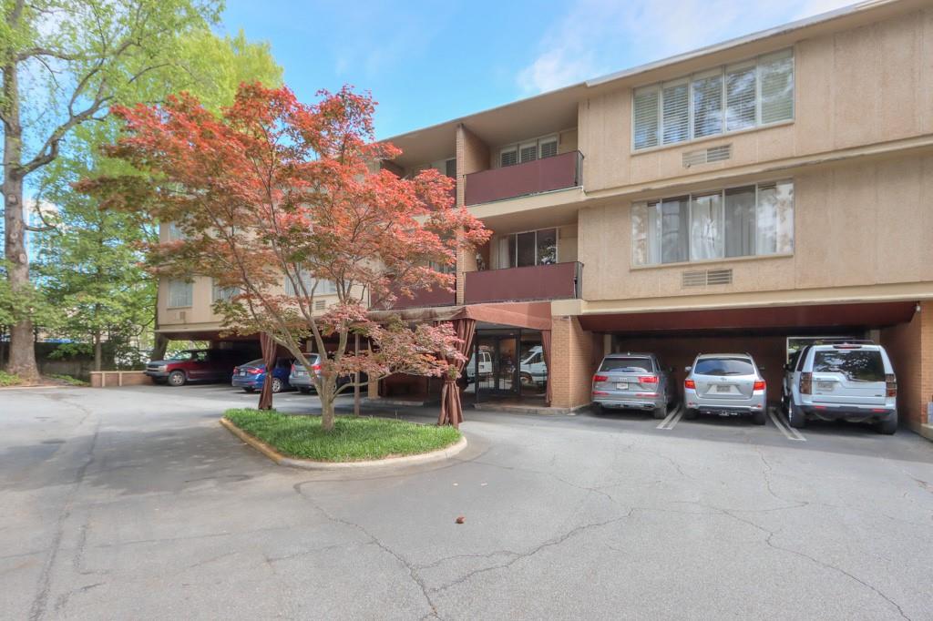2637 Peachtree Road NE Unit 101