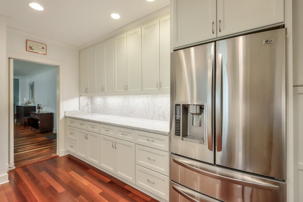 2637 Peachtree Road NE Unit 101