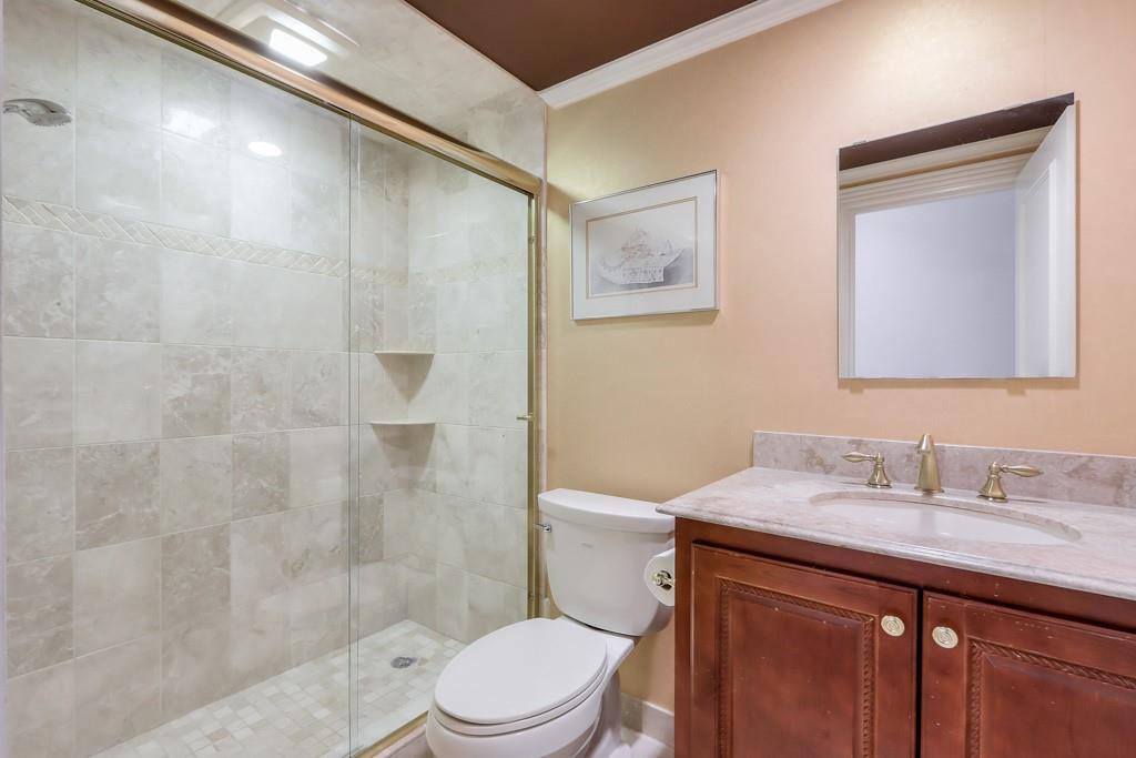 2637 Peachtree Road NE Unit 101