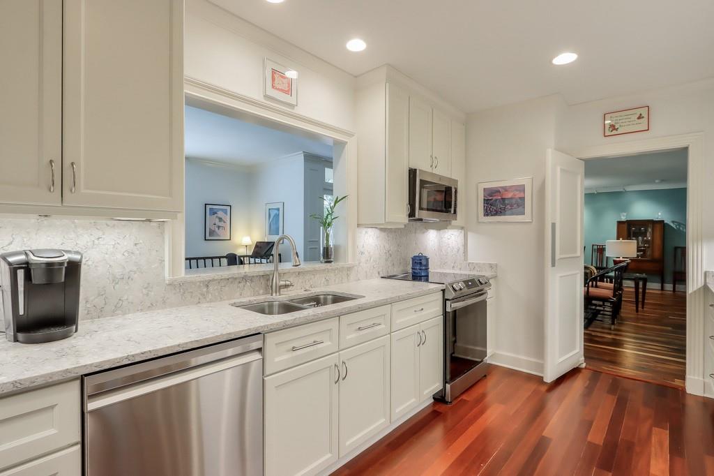 2637 Peachtree Road NE Unit 101