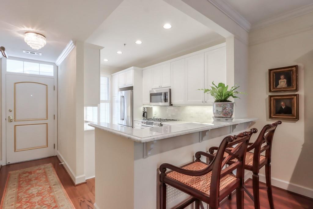 3101 Howell Mill Road NW Unit 209