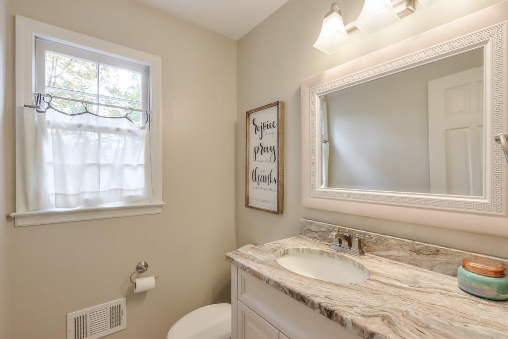 5013 Willow Creek Drive