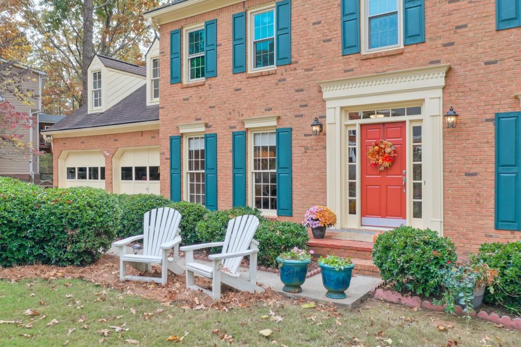 5013 Willow Creek Drive