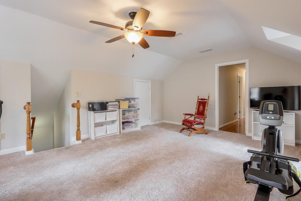 5013 Willow Creek Drive