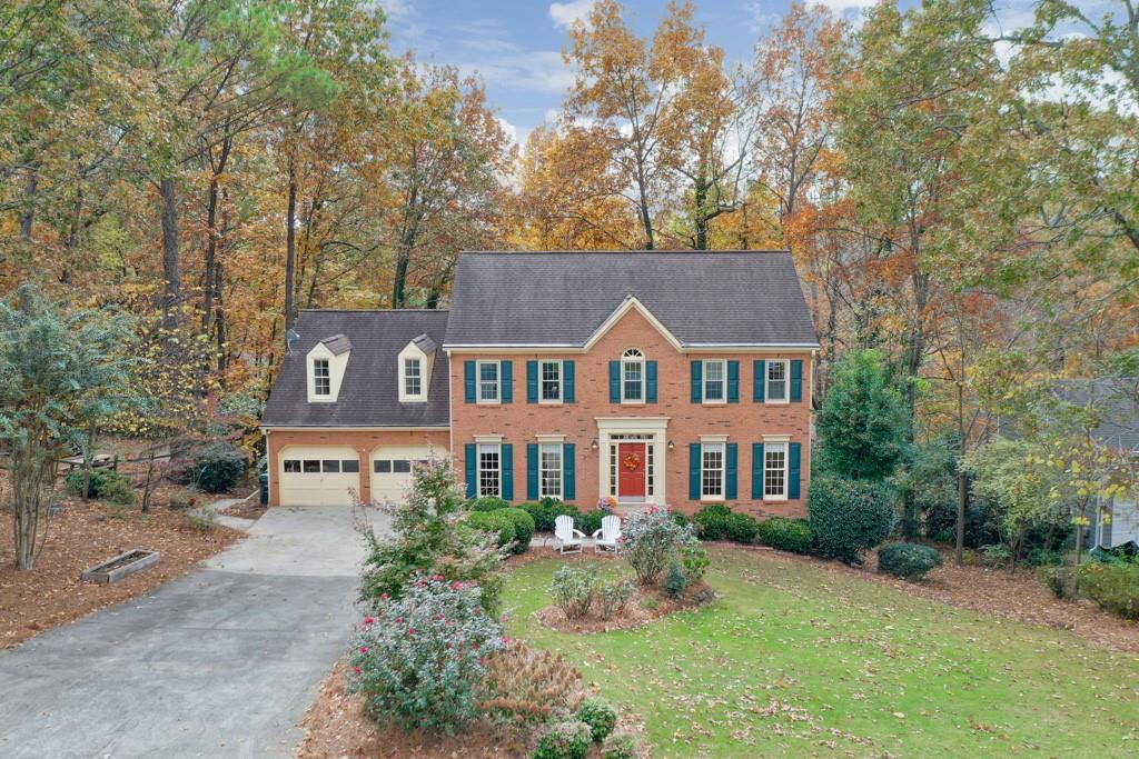 5013 Willow Creek Drive