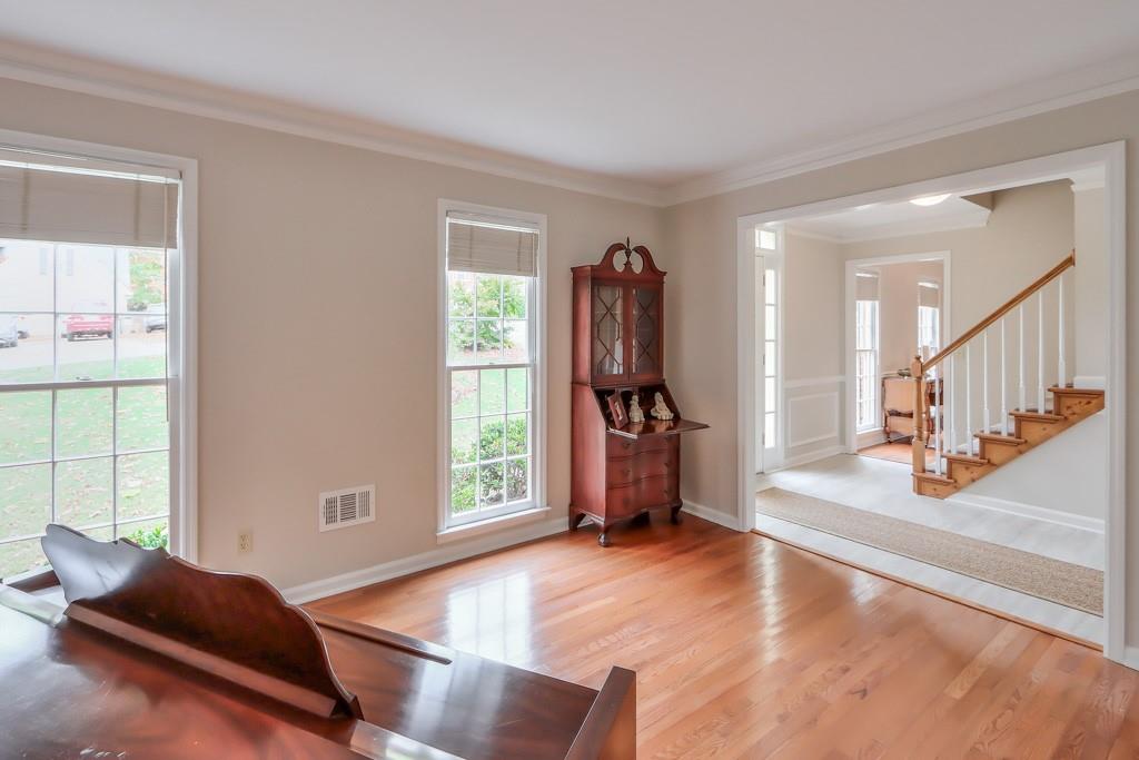 5013 Willow Creek Drive