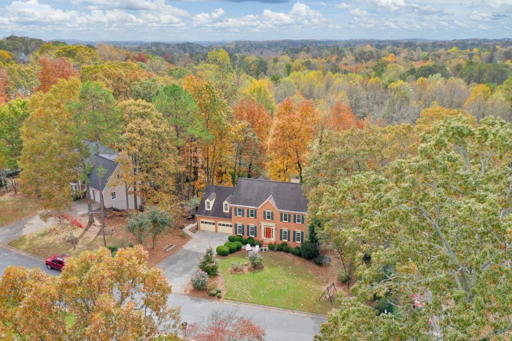 5013 Willow Creek Drive