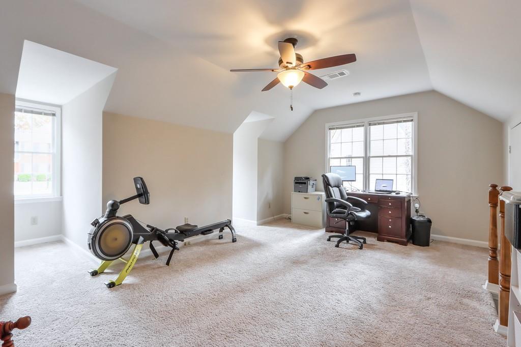 5013 Willow Creek Drive