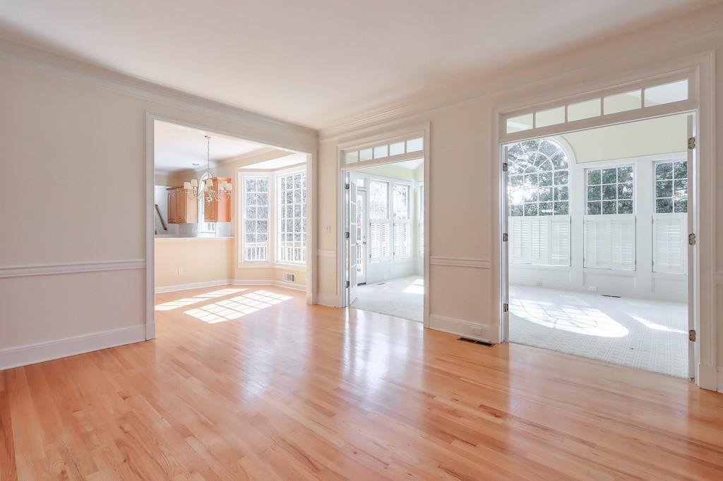 3278 Belmont Glen Drive SE