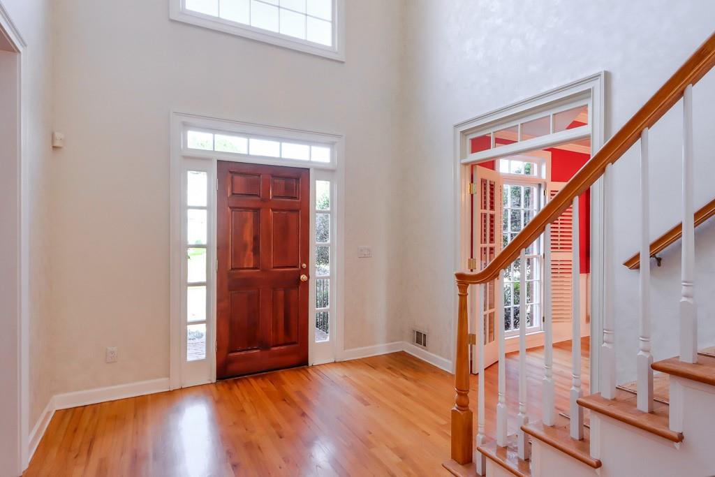 3278 Belmont Glen Drive SE