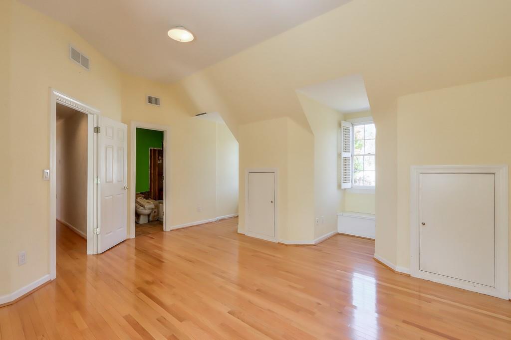 3278 Belmont Glen Drive SE