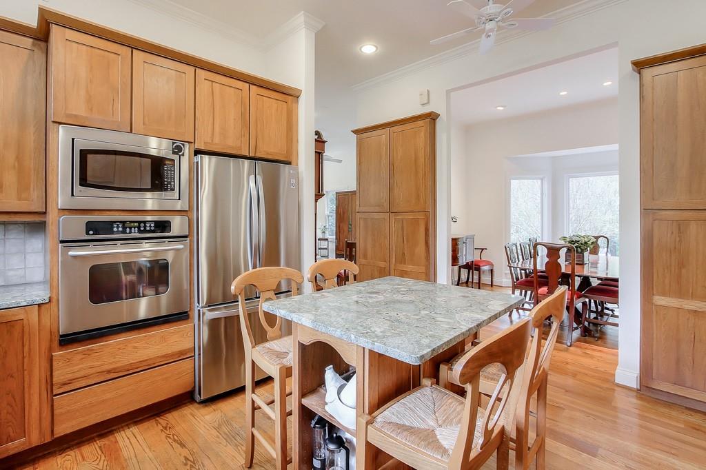 3981 Paces Ferry Drive SE