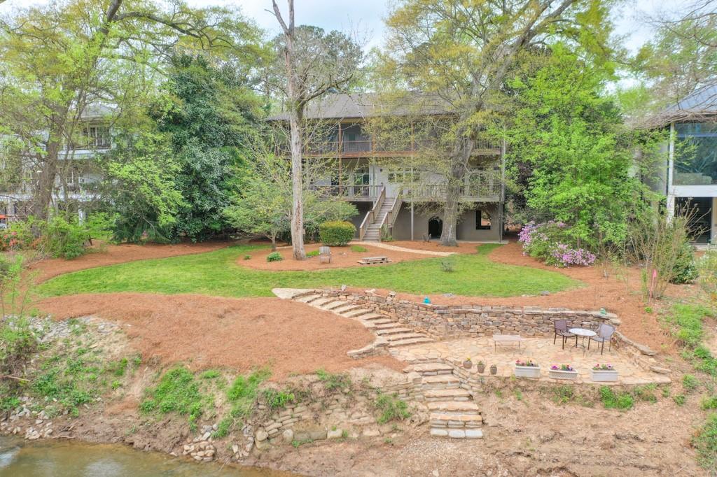 3981 Paces Ferry Drive SE