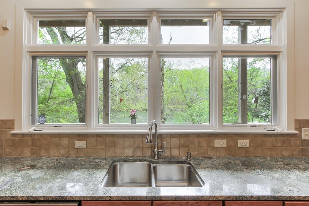 3981 Paces Ferry Drive SE