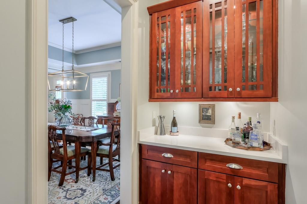 2111 Bungalow Park Drive