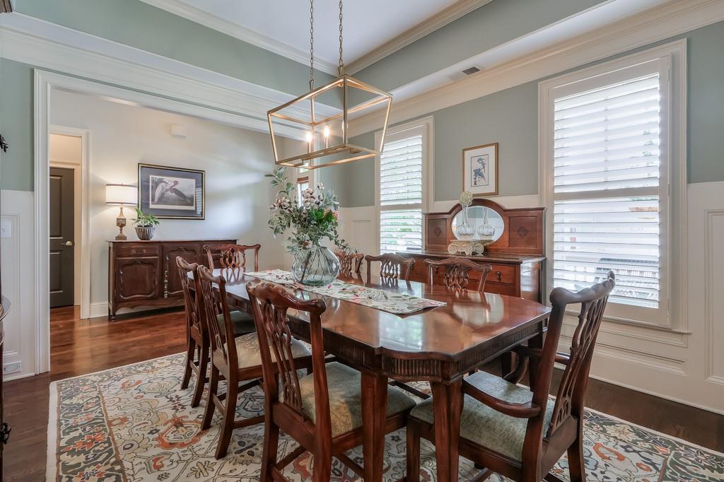 2111 Bungalow Park Drive