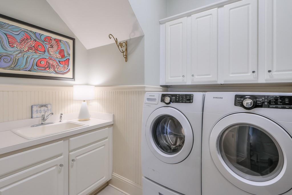 2111 Bungalow Park Drive