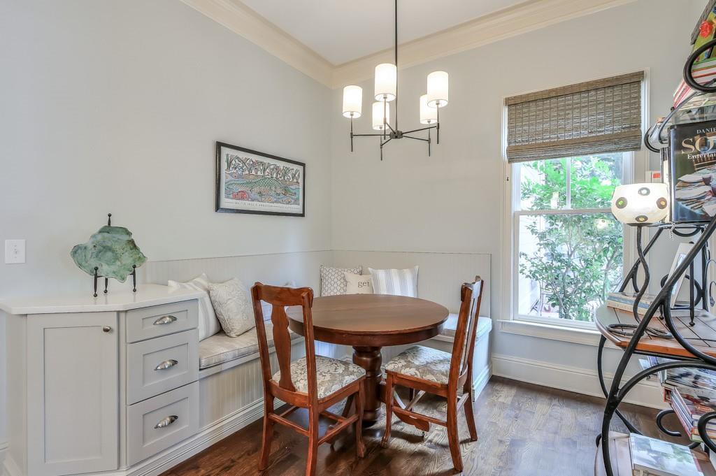 2111 Bungalow Park Drive