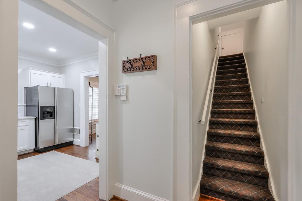 3269 W Shadowlawn Avenue NE