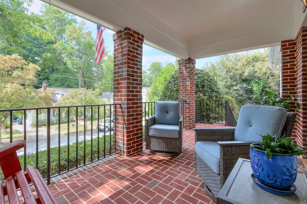 3269 W Shadowlawn Avenue NE